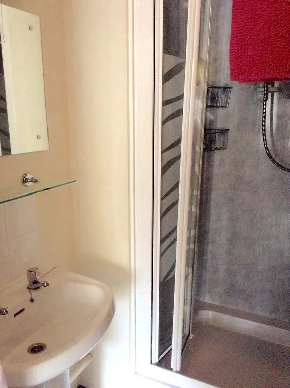 Dunrovin Guest House Aberdeen