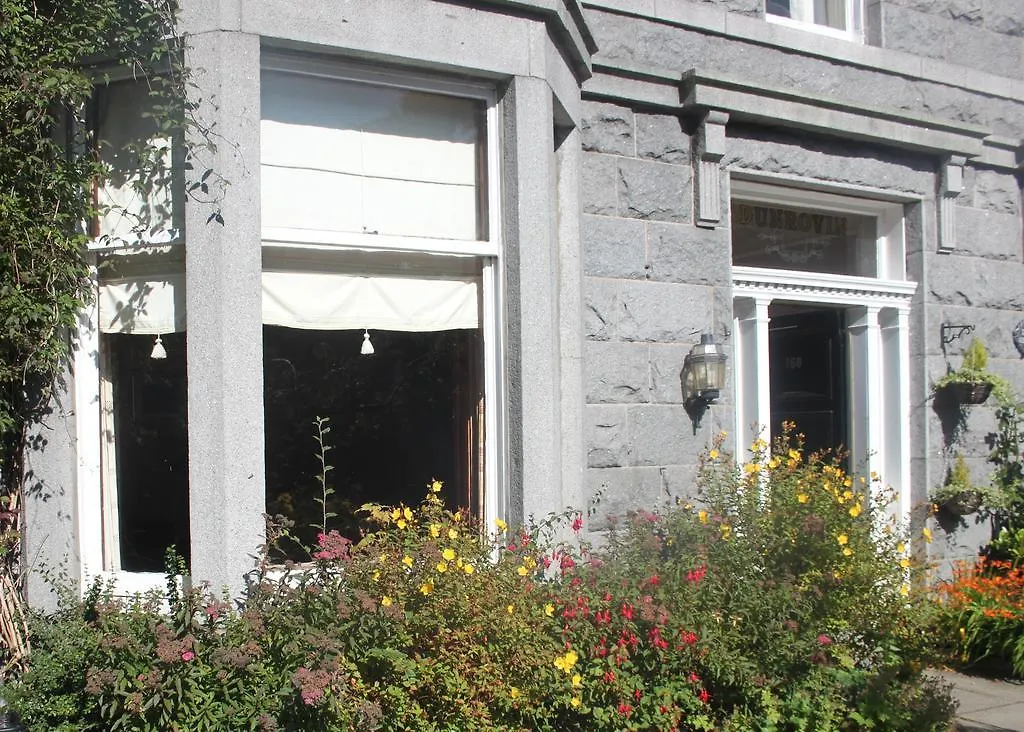 Dunrovin Guest House Aberdeen